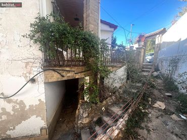 Casa con balcón en venta en Segur de Calafell