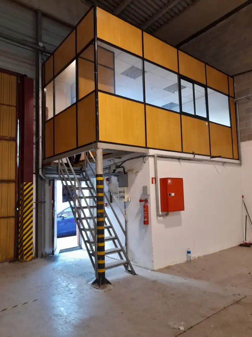 Fabrikhallen zur Miete in Can Casablanques
