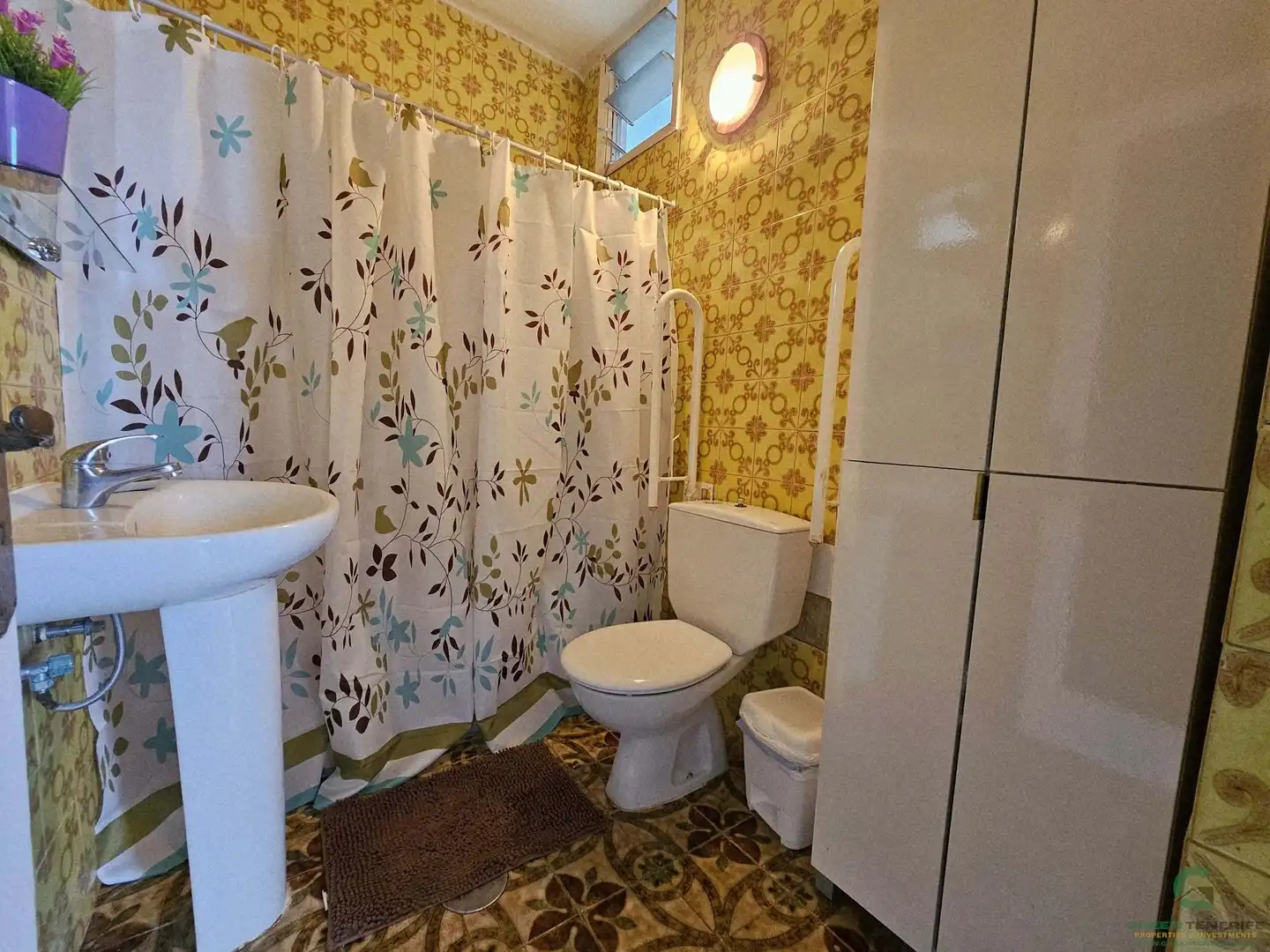 Badezimmer von Einfamilien-Reihenhaus zum Verkauf in Garachico mit Terrasse und Abstellraum