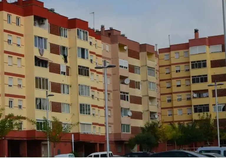 Pis amb ascensor en venda a C/ Riu Llobregat