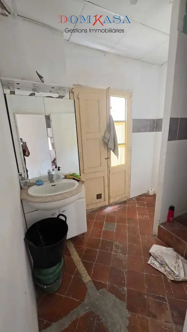 Bathroom of Buildings for sale in Tortosa
