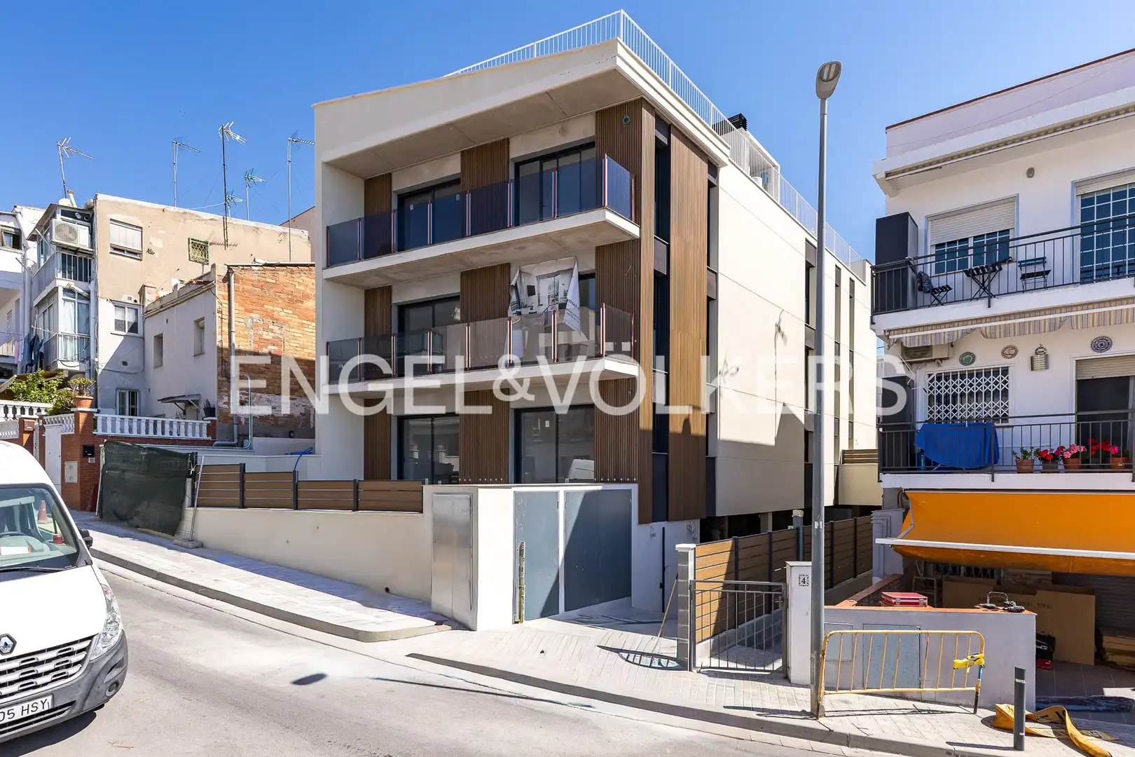 Exterior view of Flat for sale in Castelldefels  with Air Conditioner, Heating and Parquet flooring