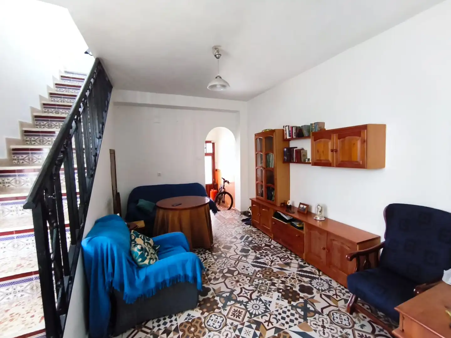 Sala d'estar de Casa o xalet en venda en Cazalla de la Sierra amb Moblat