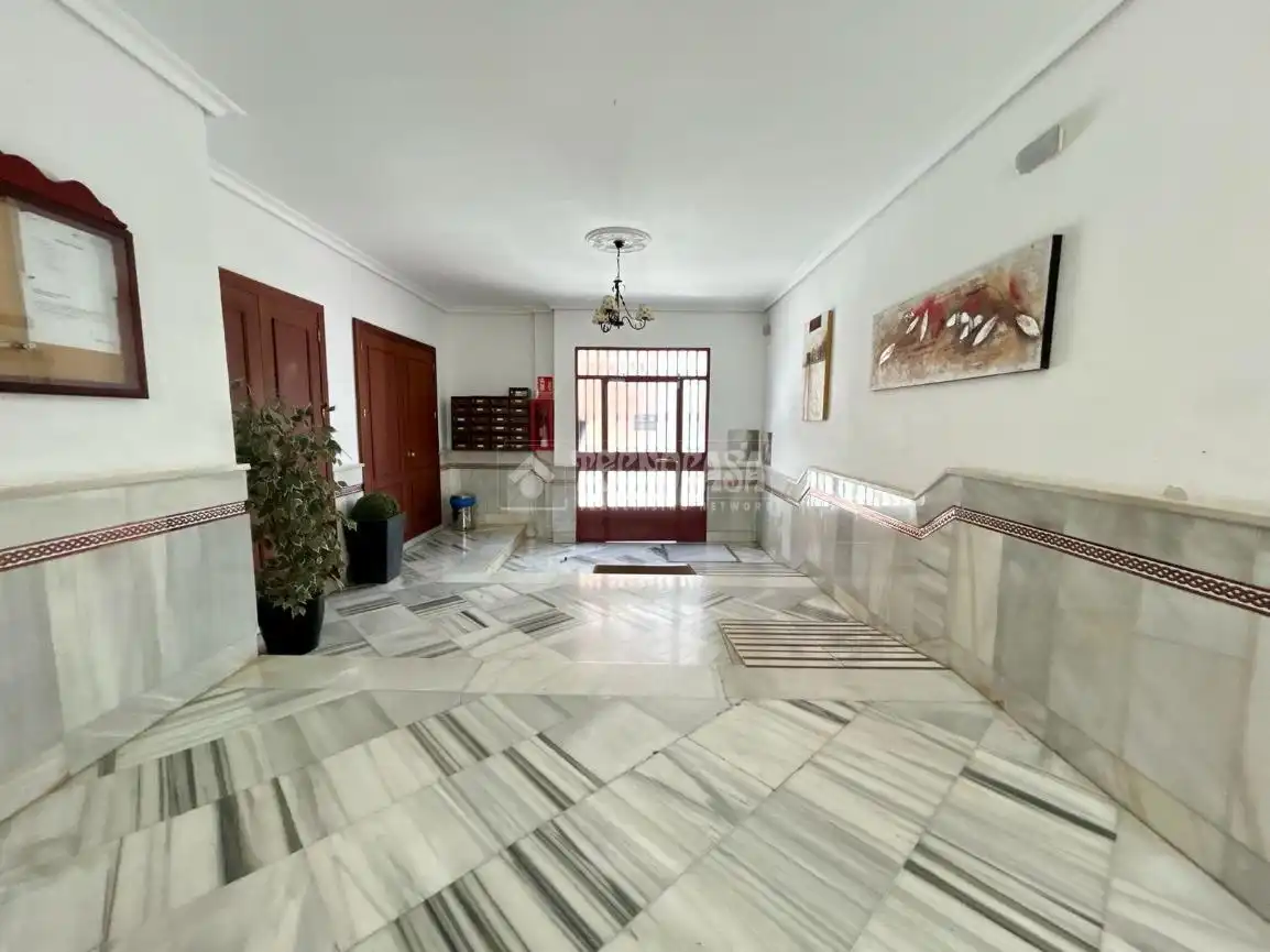Piso en venta en La Rinconada con Aire acondicionado y Balcón