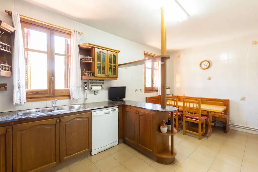 Casa amb terrassa en venda a Sant Fost de Campsentelles, imagen 10