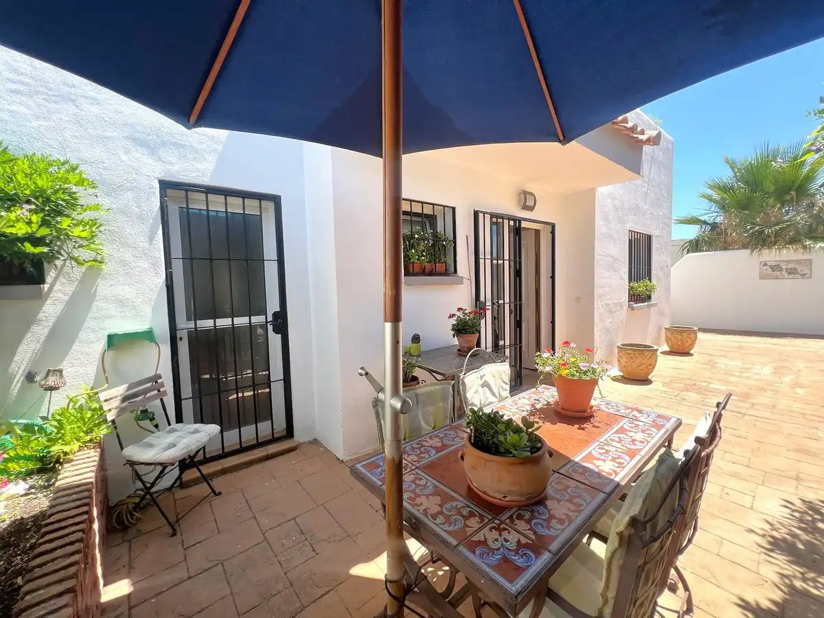 Terrace of Detached homes for sale in Fuengirola  with Air Conditioner, Heating and Terrace
