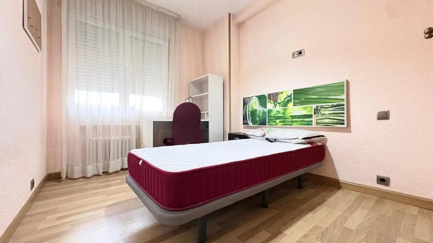 Piso con ascensor en venta en Caballería Española, imagen 33