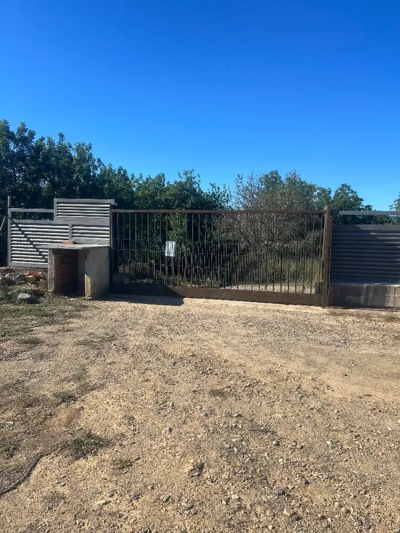 Finca rústica en venta en Botarell con Jardín privado, Trastero y Amueblado