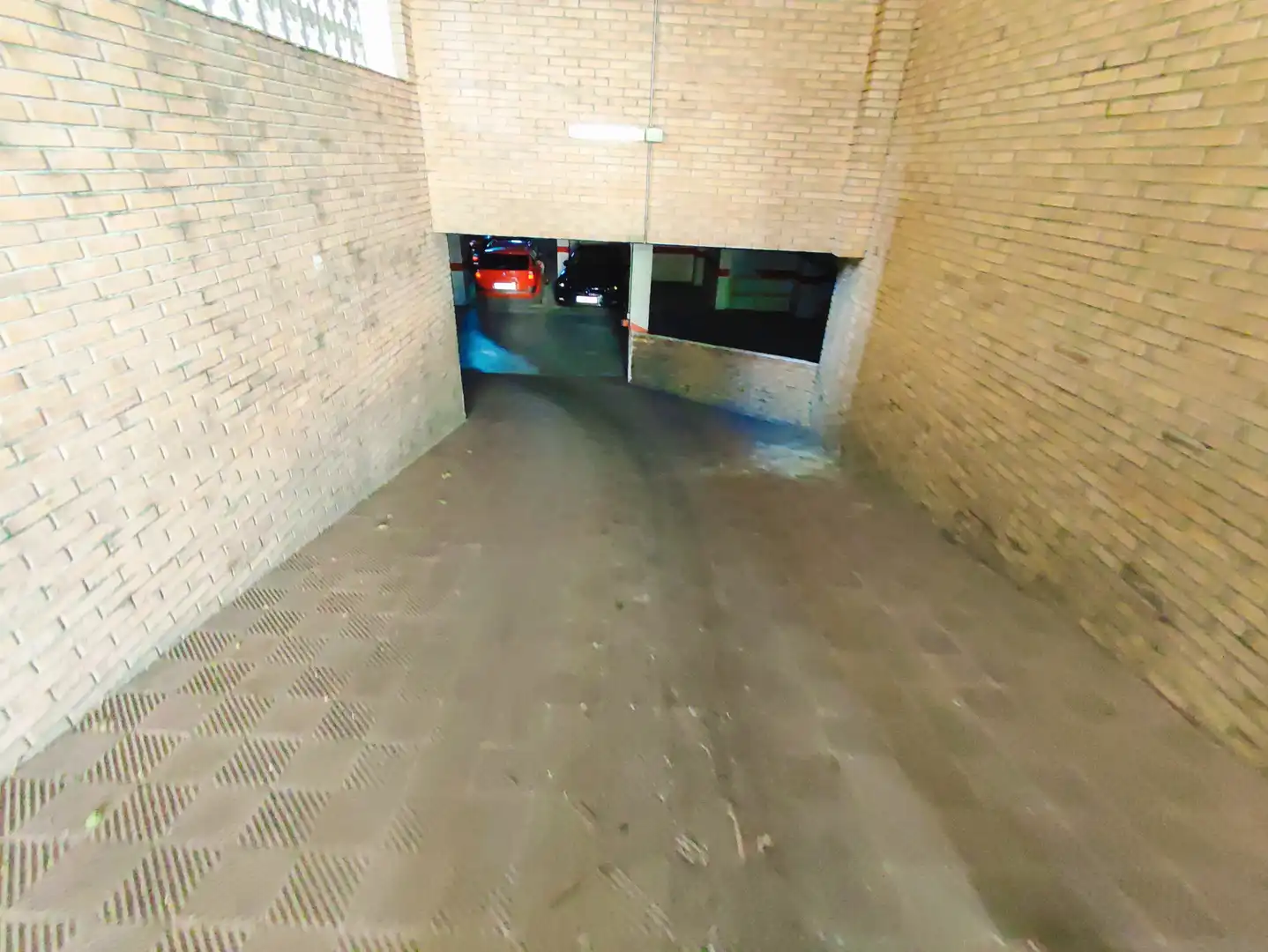 Aparcament de Pis en venda en Palencia amb Calefacció, Parquet i Moblat