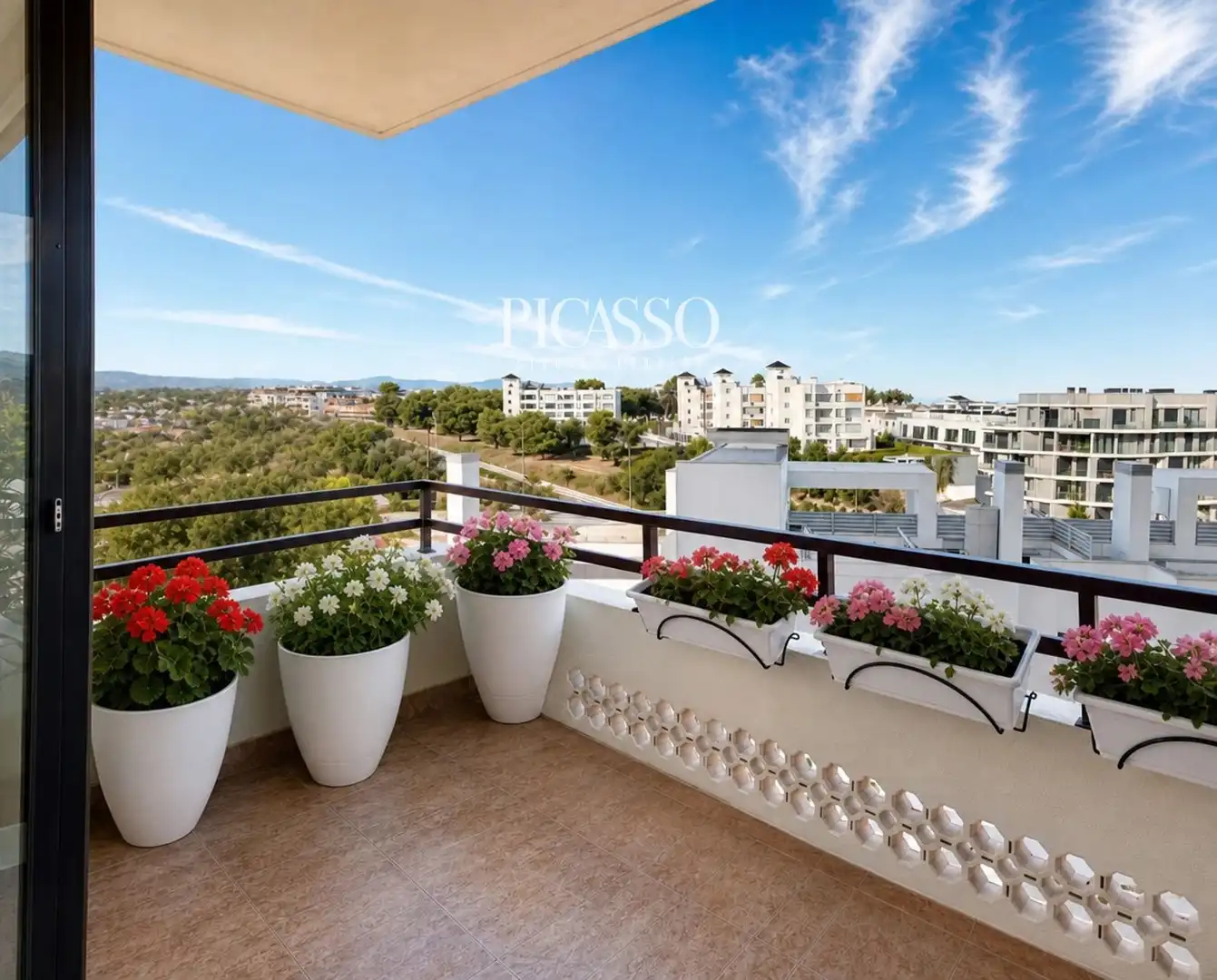 Apartament amb piscina en venda a Carlota Alessandri, imagen 12