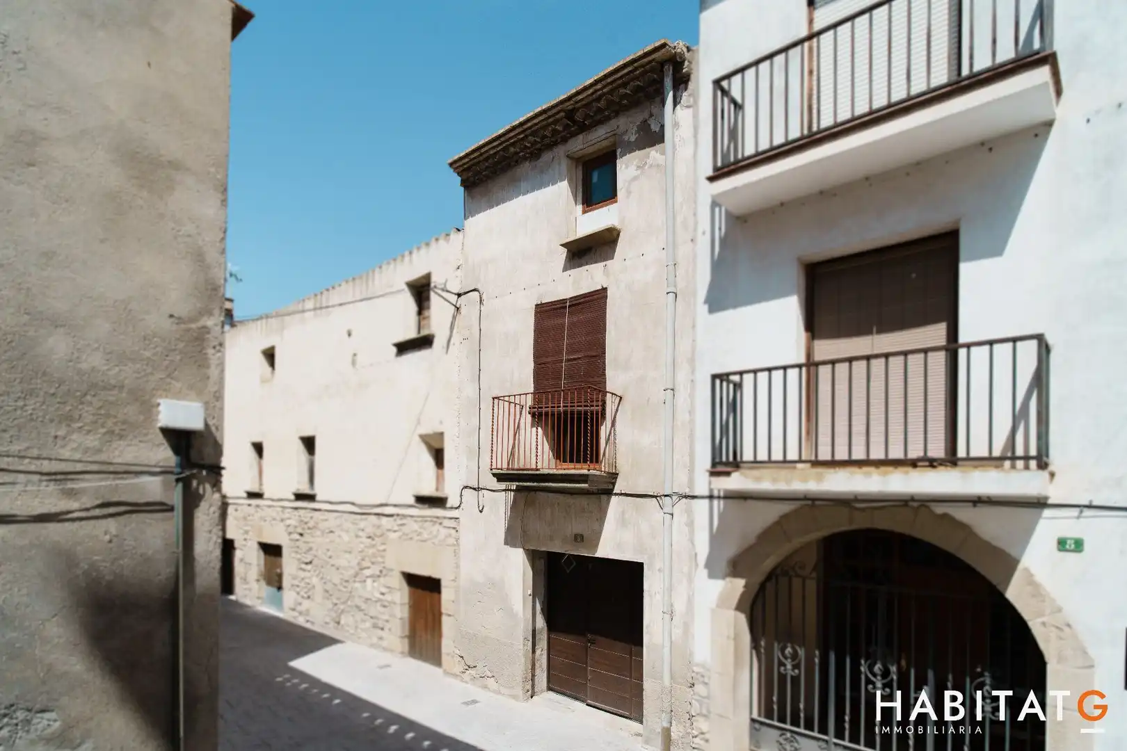 Vista exterior de Casa adosada en venda en Belianes amb Jardí privat, Terrassa i Traster
