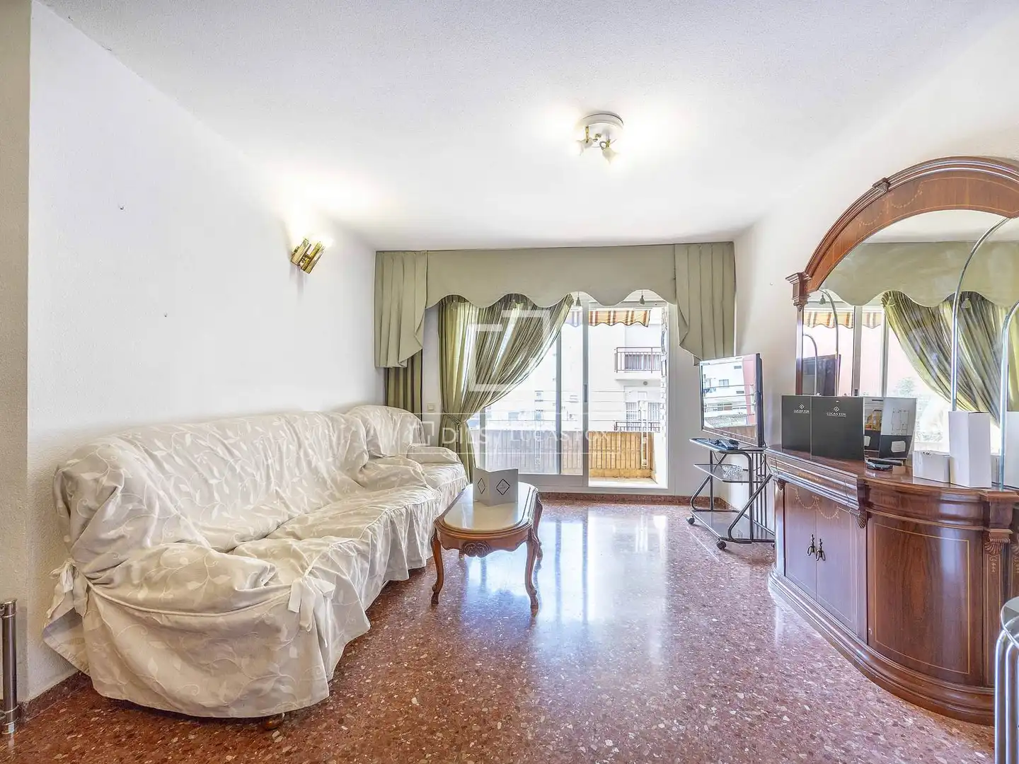 Wohnzimmer von Wohnung zum Verkauf in Valencia mit Klimaanlage, Möbliert und Balkon