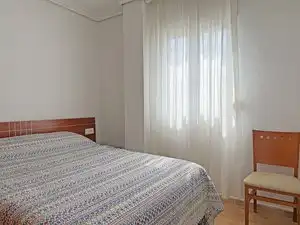 Habitación de Piso de alquiler en Torremolinos con Aire acondicionado, Calefacción y Amueblado