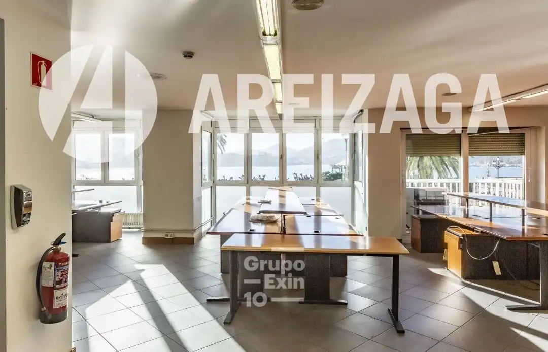 Büro zum Verkauf in Donostia - San Sebastián  mit Klimaanlage, Heizung und Abstellraum