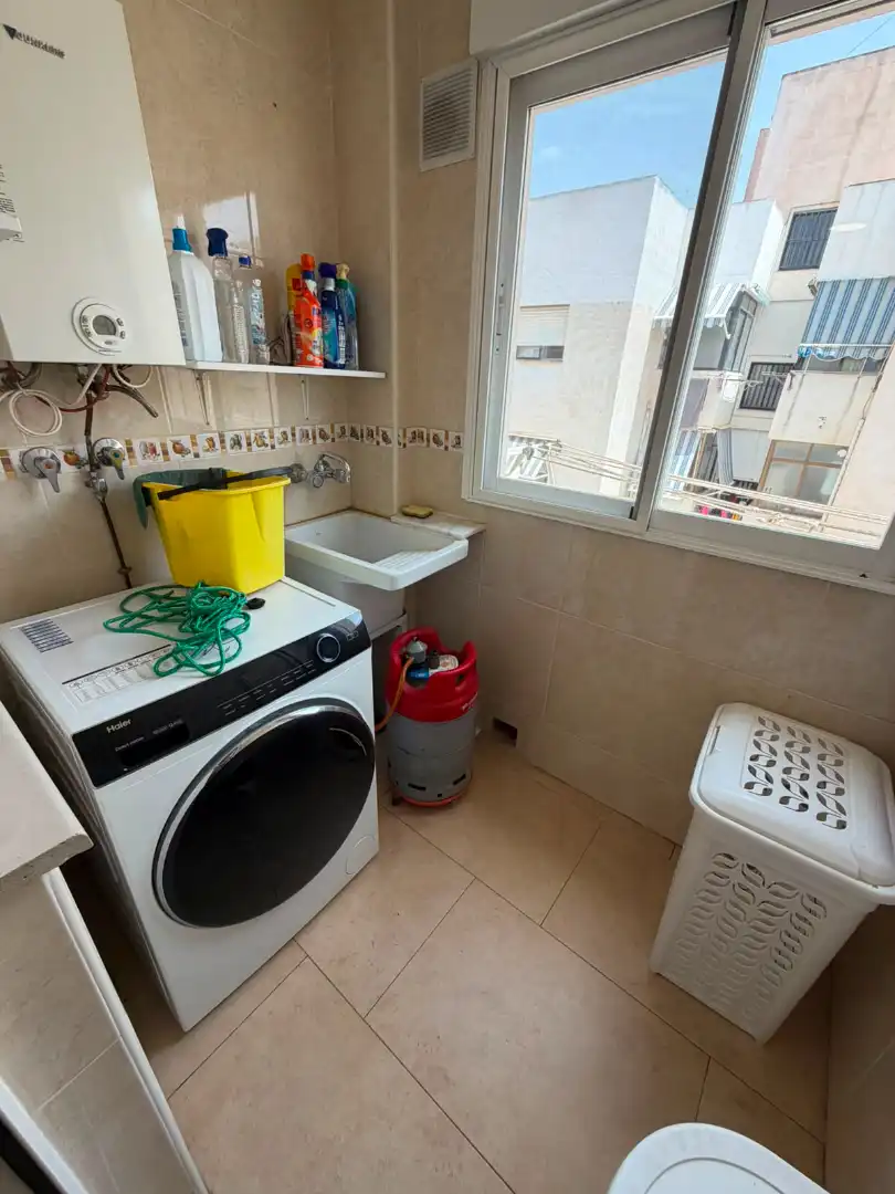 Cuina de Àtic de lloguer en Alicante / Alacant amb Aire condicionat, Calefacció i Terrassa