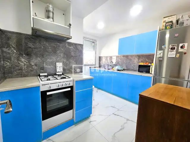 Kitchen of Flat for sale in Pintores - Ferial
