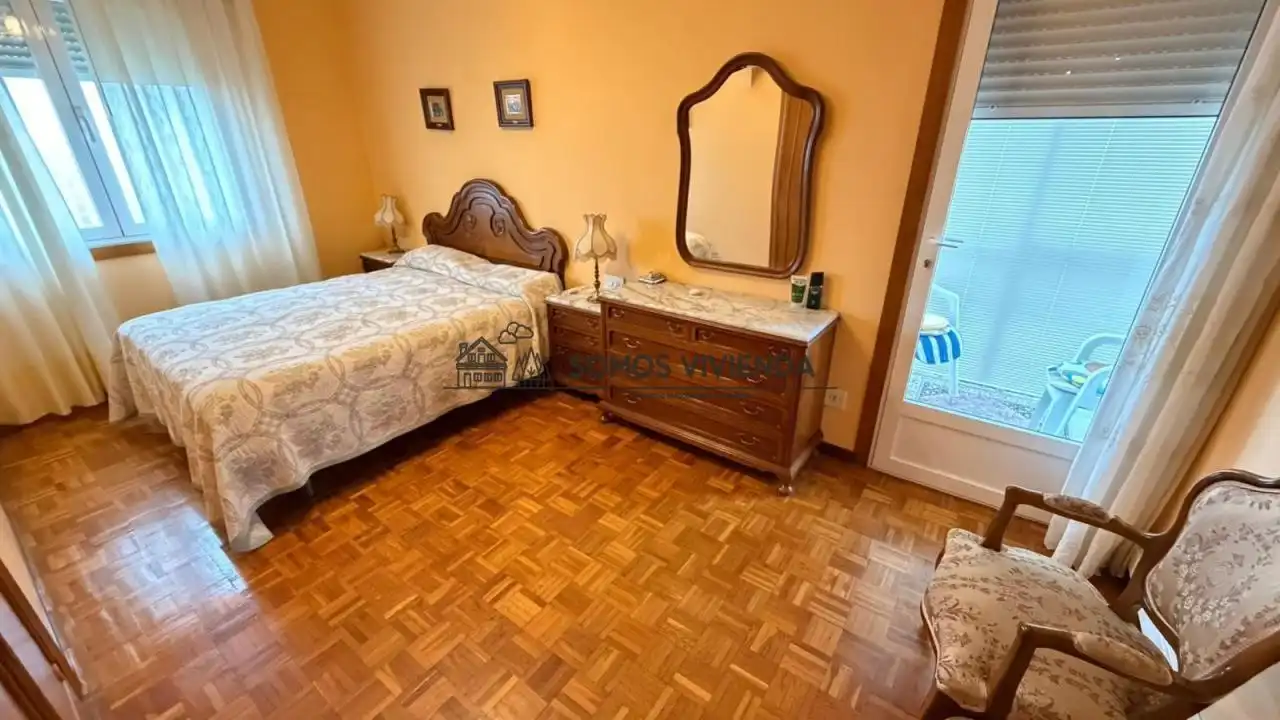 Bedroom of Houses for sale in Ourense Capital   with Heating, Private garden and Terrace