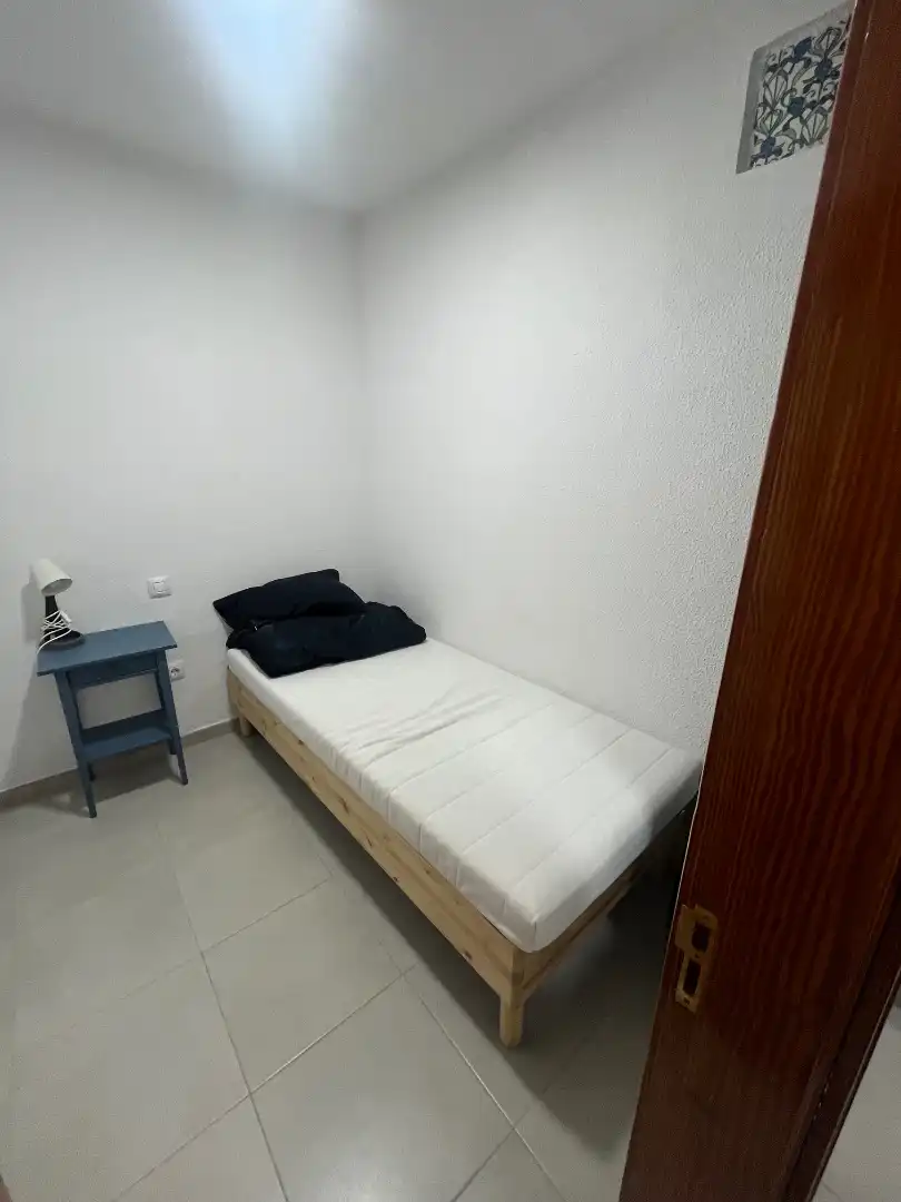 Habitación de Piso de alquiler en Telde con Amueblado, Horno y Lavadora