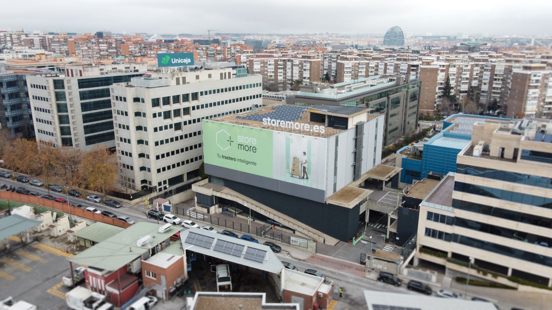 Exterior view of Box room to rent in  Madrid Capital  with Alarm