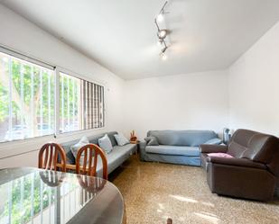 Living room of Flat to rent in Cerdanyola del Vallès  with Heating, Furnished and Oven