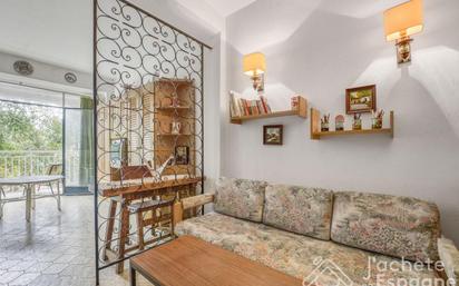 Living room of Flat for sale in Benalmádena  with Terrace, Balcony and Community pool