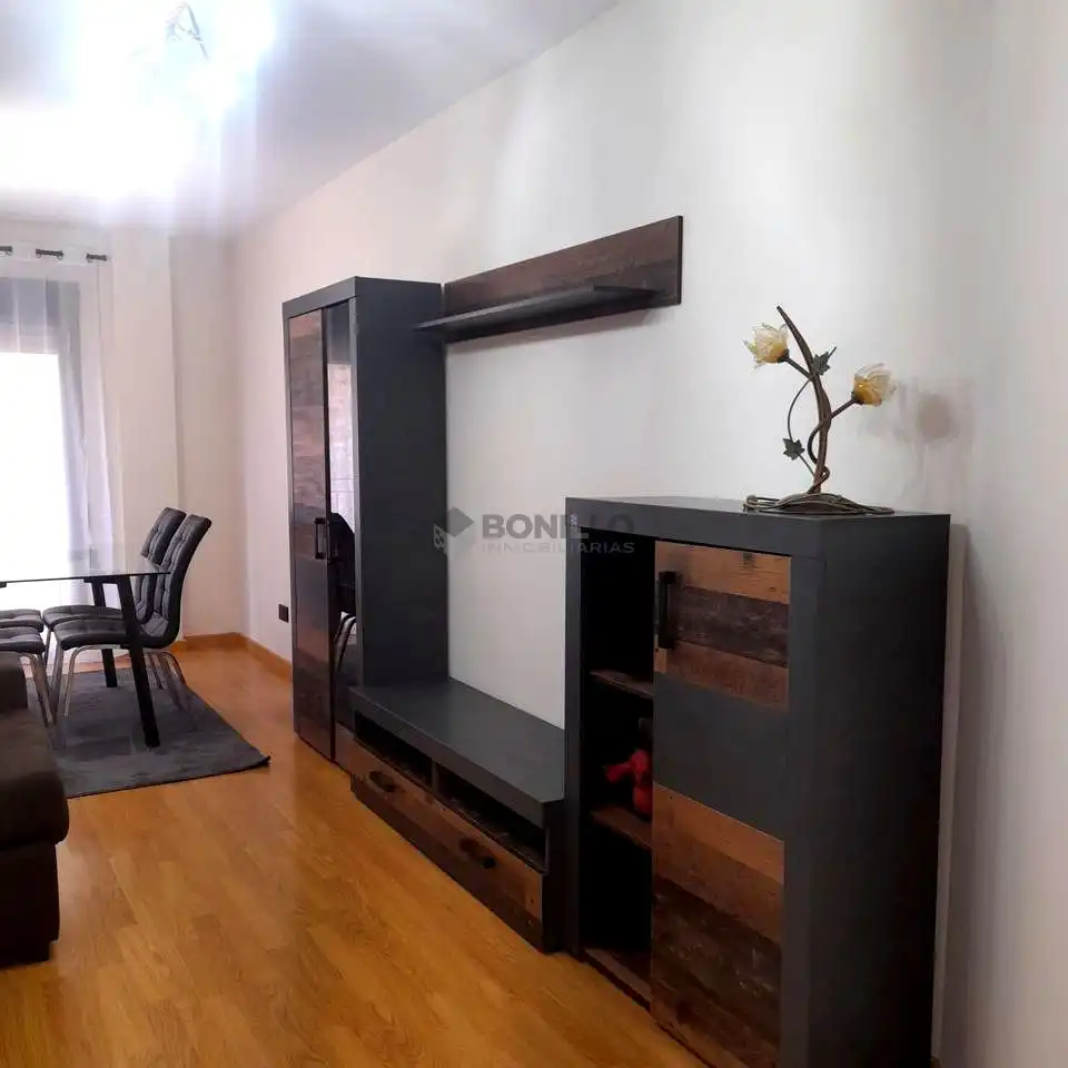 Living room of Flat for rent in La Puebla de Valverde  with Heating, Parquet flooring and Furnished