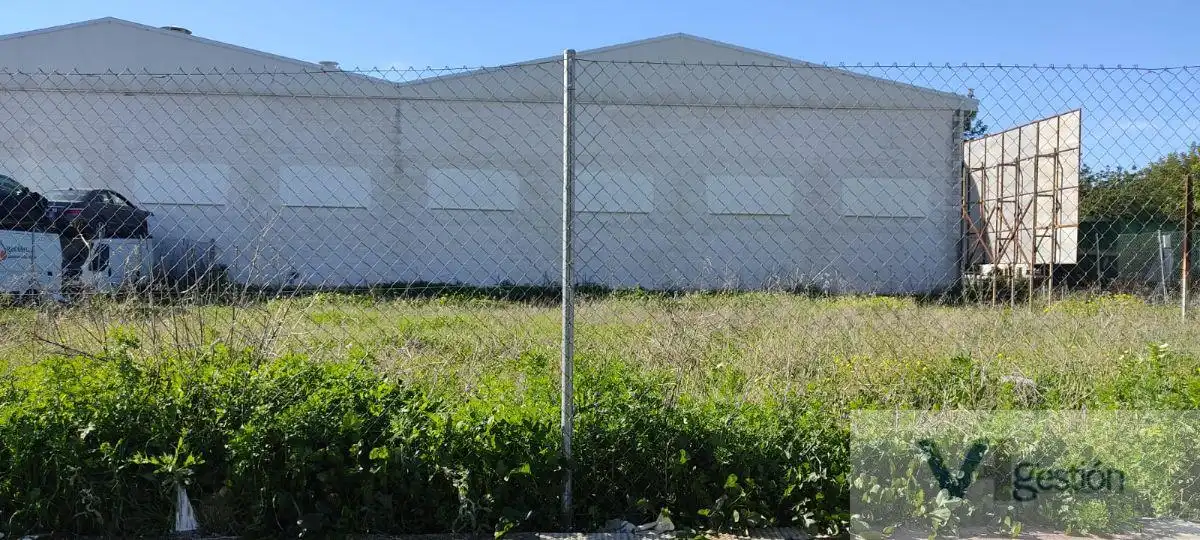 Terrenys i solars en venda a Villamartín, imagen 2