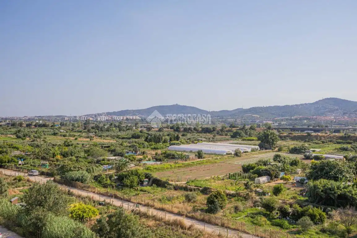 Piso en venta en Sant Feliu de Llobregat con Aire acondicionado y Balcón