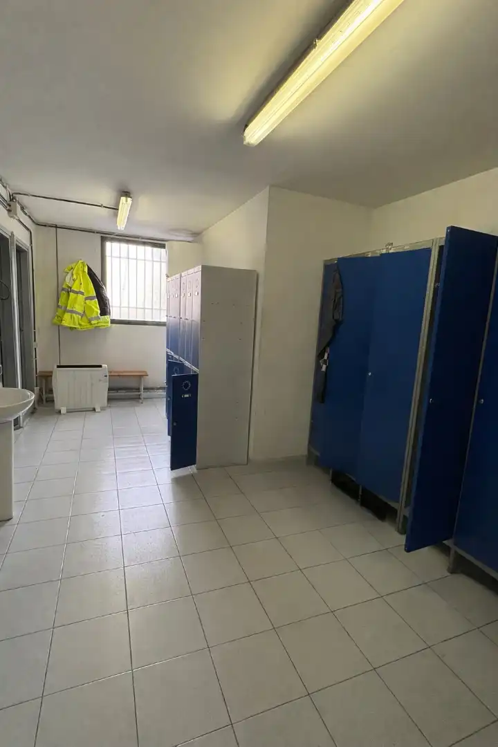 Nau industrial de lloguer en Santa Perpètua de Mogoda amb Calefacció i Alarma