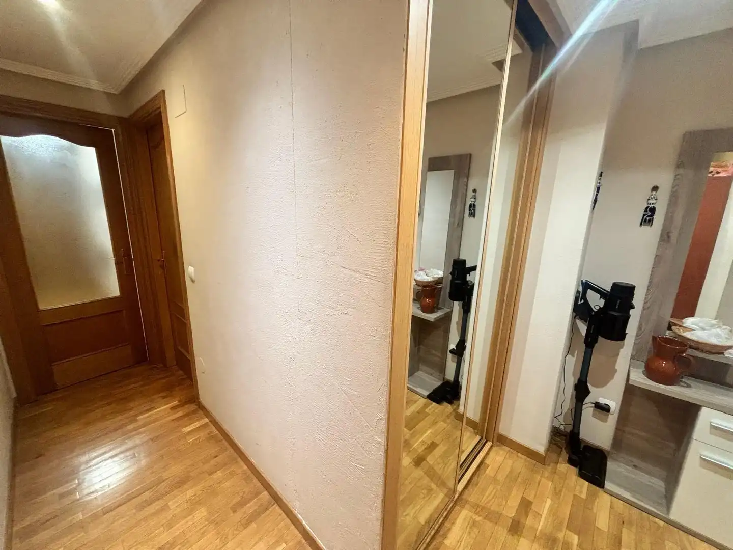 Piso en venta en Oviedo  con Calefacción, Parquet y Trastero