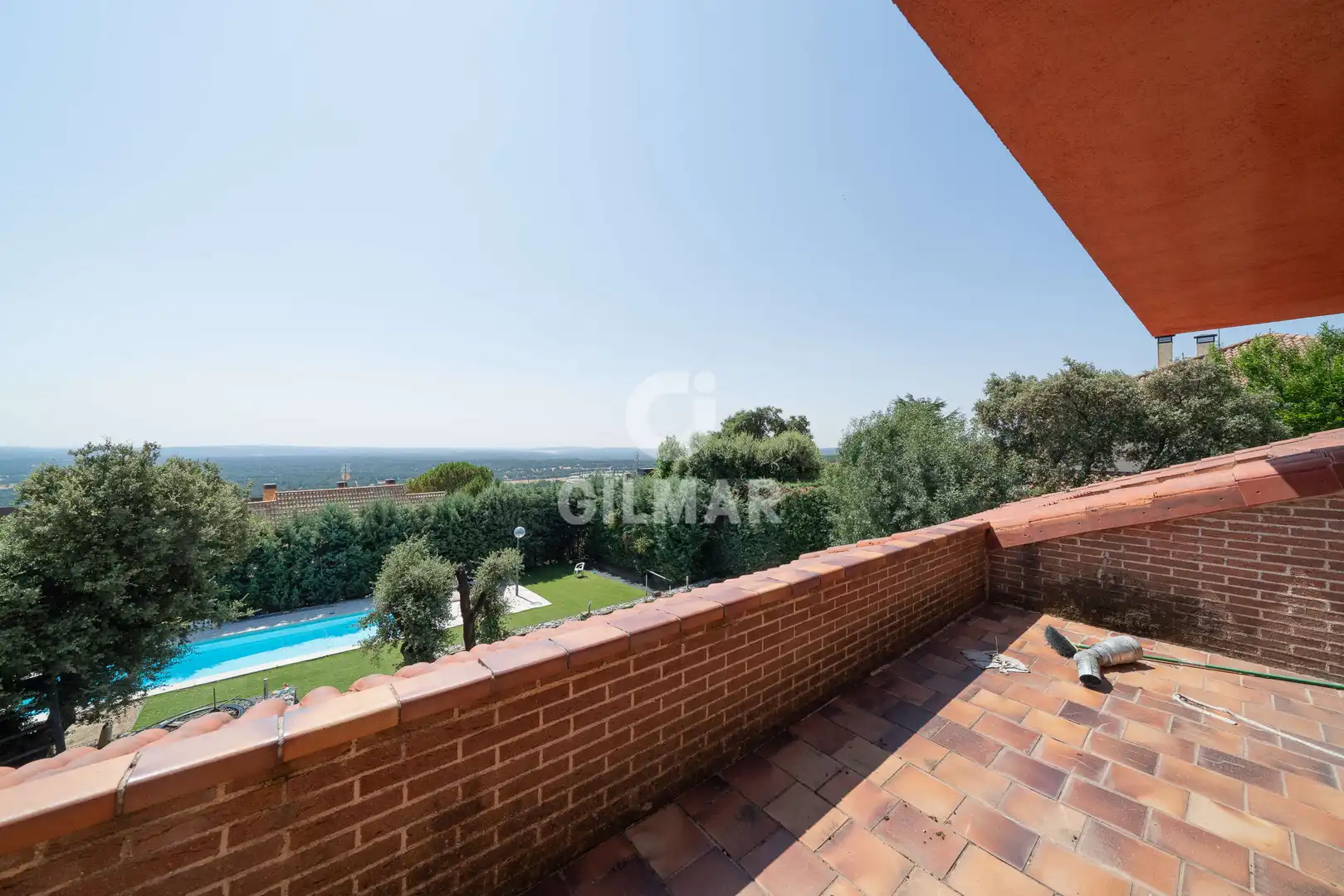 Terraza de Casa o chalet en venta en San Lorenzo de El Escorial con Calefacción, Jardín privado y Piscina
