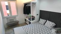 Bedroom of Apartment for sale in Oviedo   with Heating and Furnished