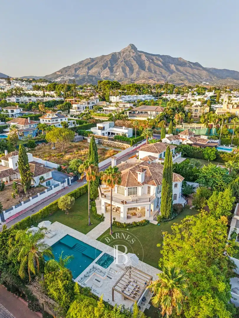 Exterior view of Houses for sale in Marbella  with Air Conditioner, Heating and Swimming Pool