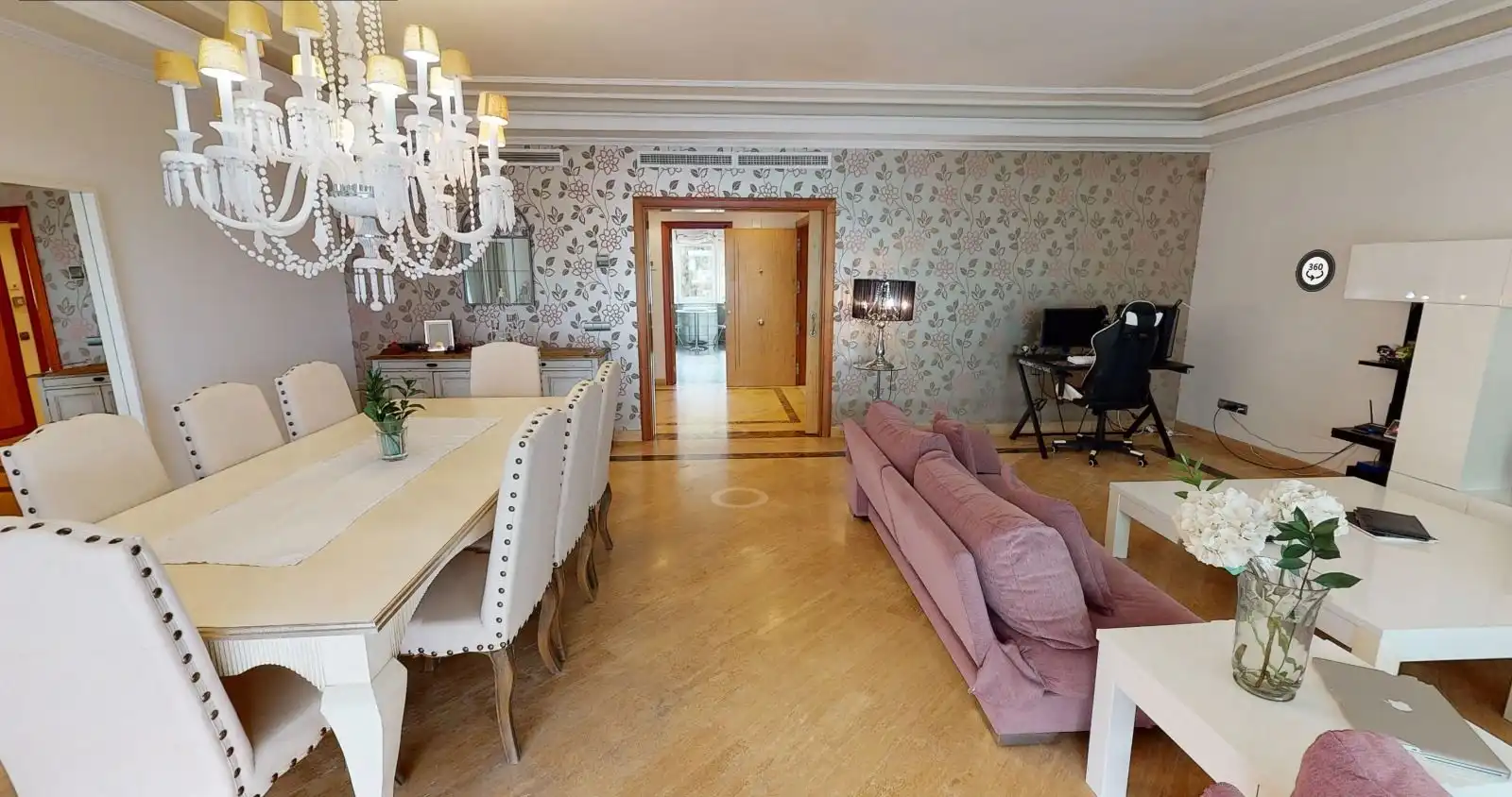 Sala de estar de Apartamento en venta en Marbella con Aire acondicionado, Calefacción y Terraza