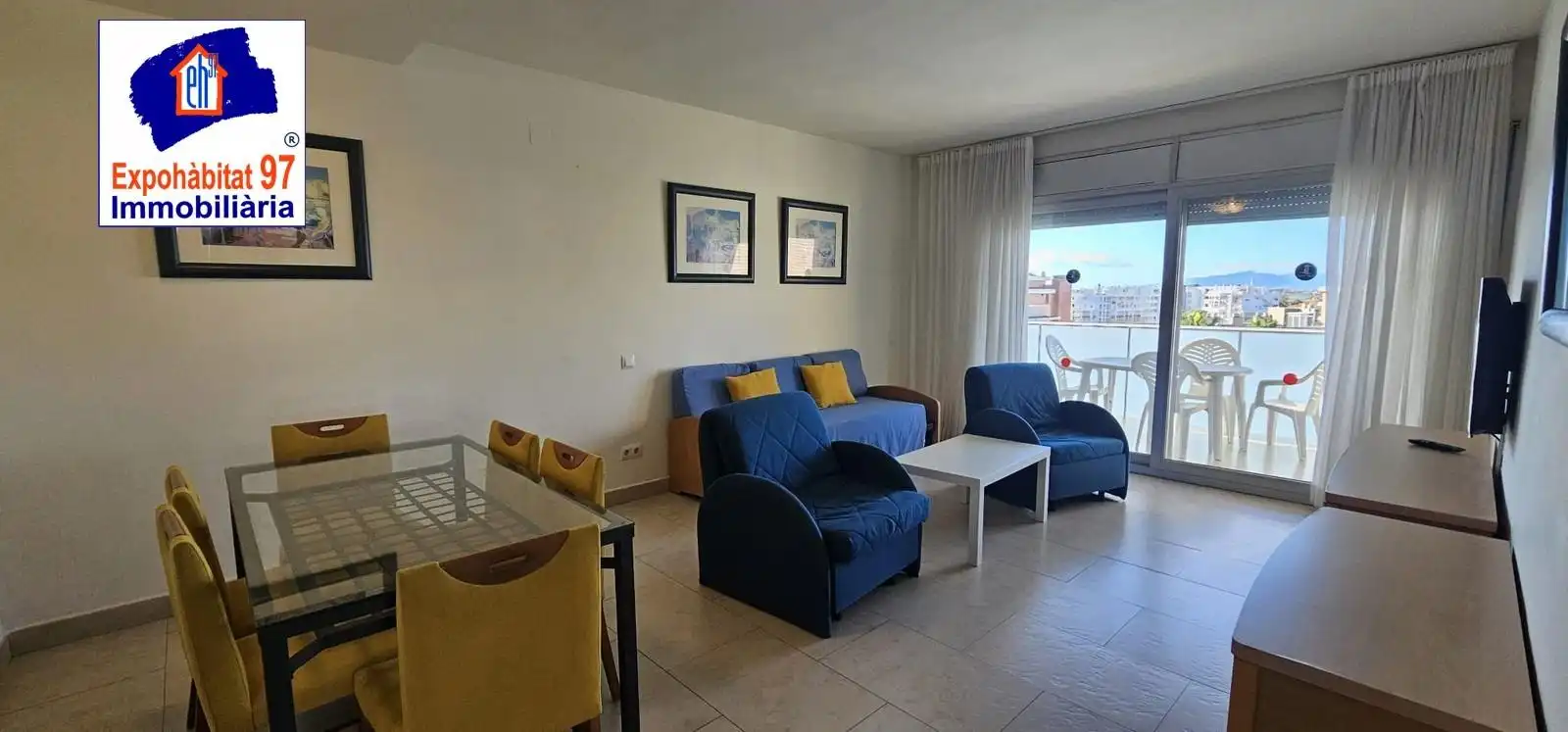 Sala d'estar de Apartament en venda en Salou amb Calefacció, Jardí privat i Terrassa