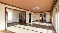 Living room of Flat for sale in Sabadell  with Air Conditioner, Heating and Parquet flooring