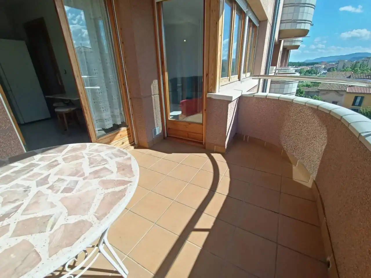 Terraza de Piso de alquiler en Vic con Calefacción, Terraza y Trastero