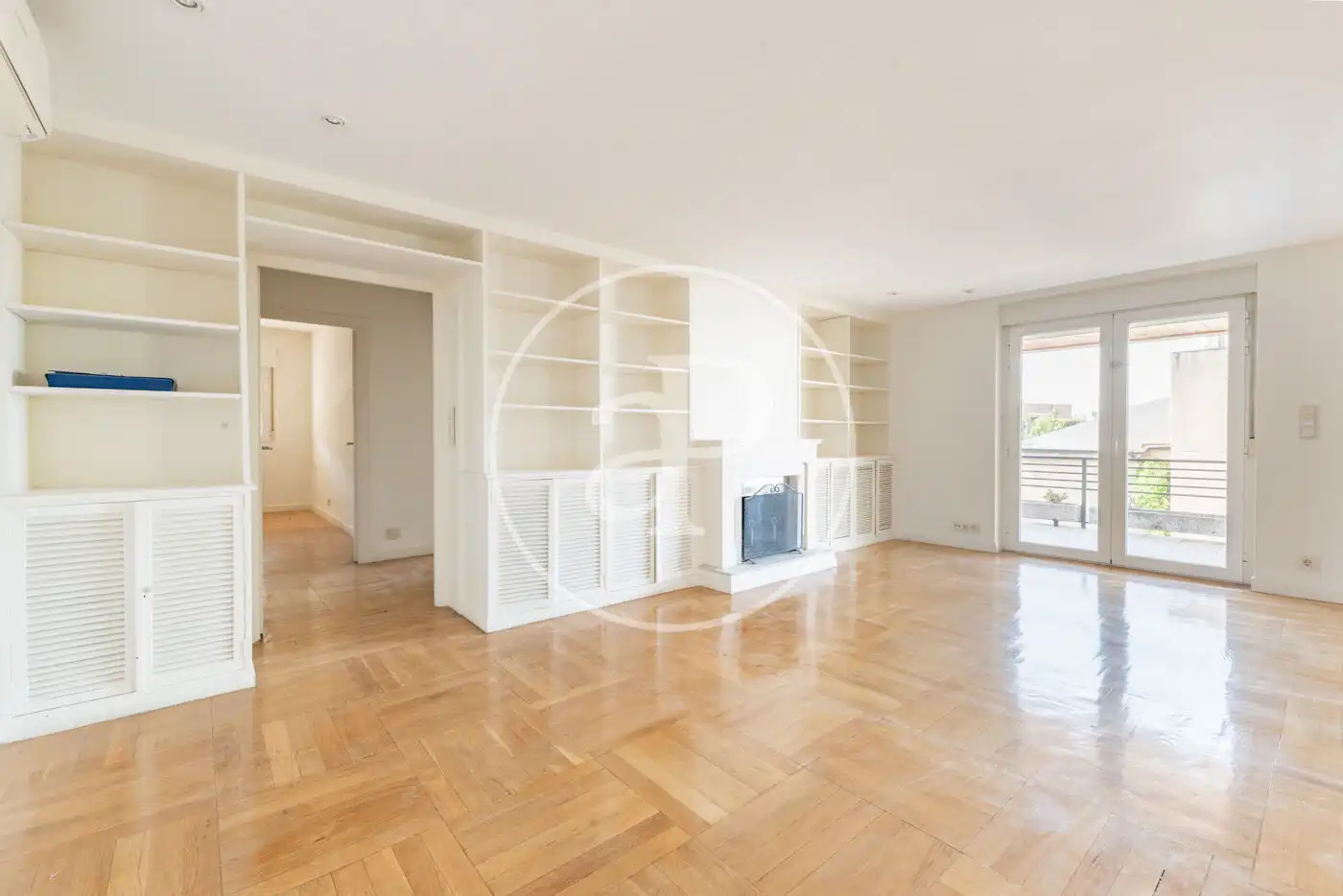 Penthouse mit Terrasse zur Miete in C. del Lérez, imagen 5