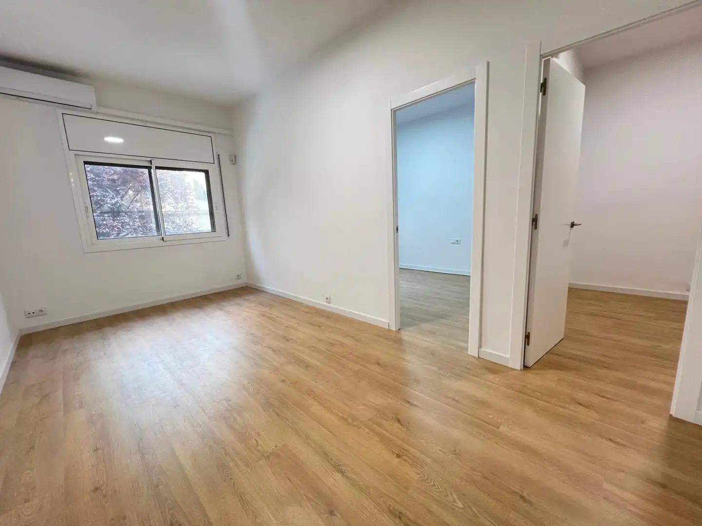 Habitación de Piso en venta en Barcelona con Aire acondicionado, Parquet y Horno