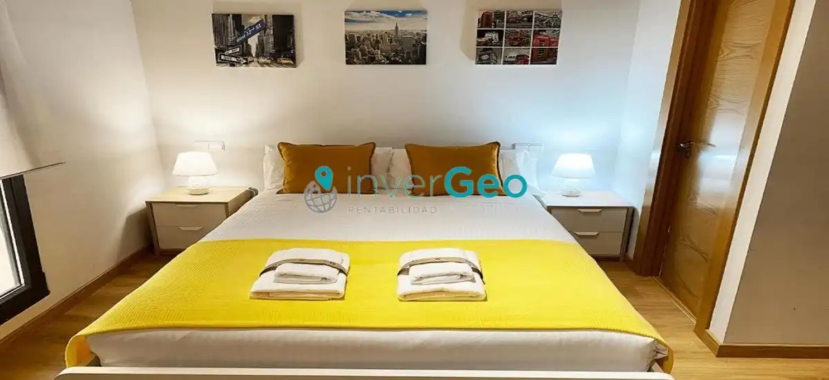 Bedroom of Duplexes for sale in Valladolid  with Air Conditioner, Heating and Parquet flooring