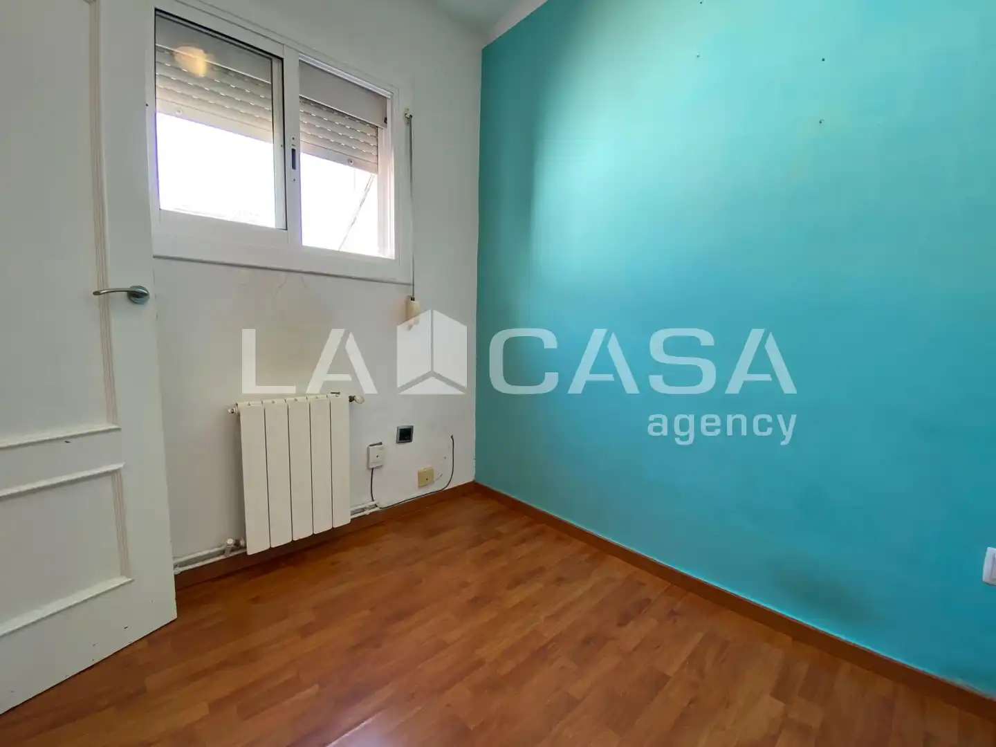 Ático en venta en Santa Coloma de Gramenet con Calefacción y Terraza
