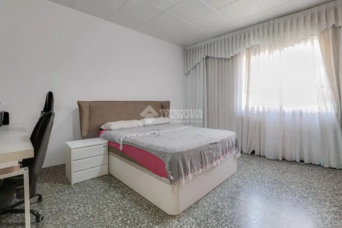 Dormitori de Casa o xalet en venda en Terrassa amb Calefacció i Terrassa