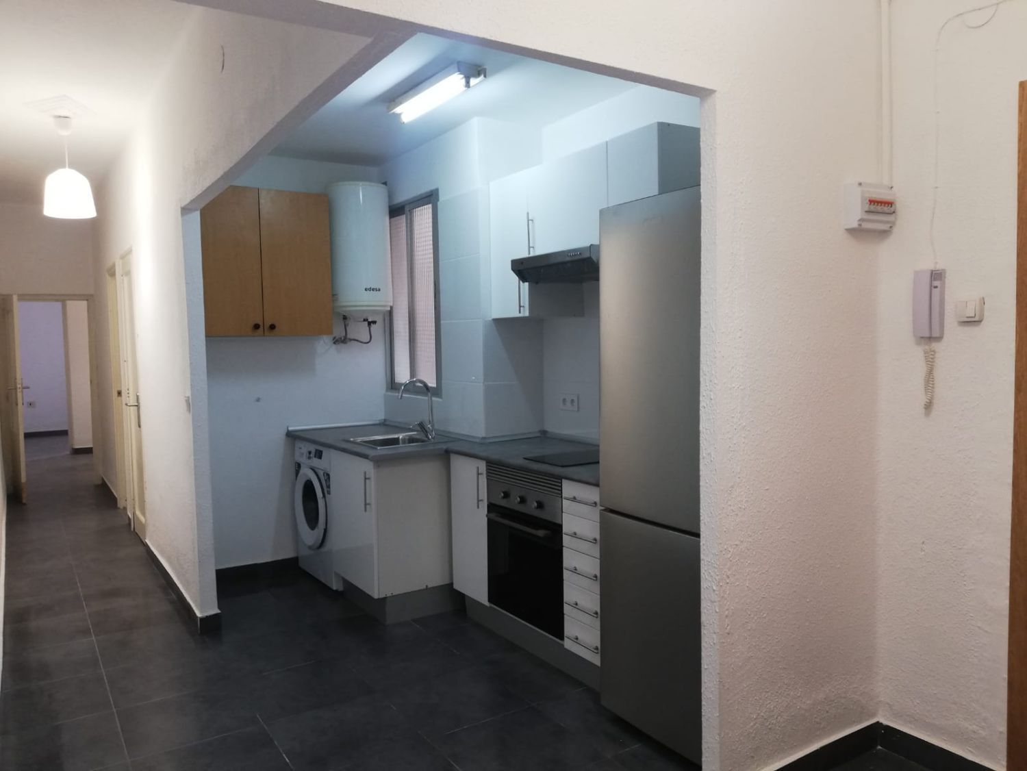 Piso en venta en DE SIDRO VILARROIG, Ensanche - Parque del Oeste, Sur