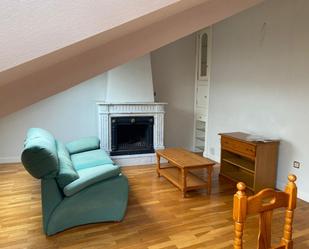 Living room of Apartment to rent in Salamanca Capital  with Air Conditioner, Heating and Parquet flooring