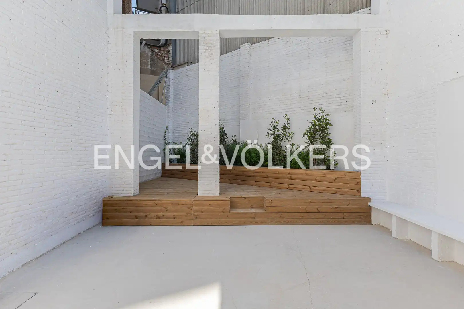 Terrace of Houses for sale in Barcelona  with Air Conditioner, Heating and Private garden