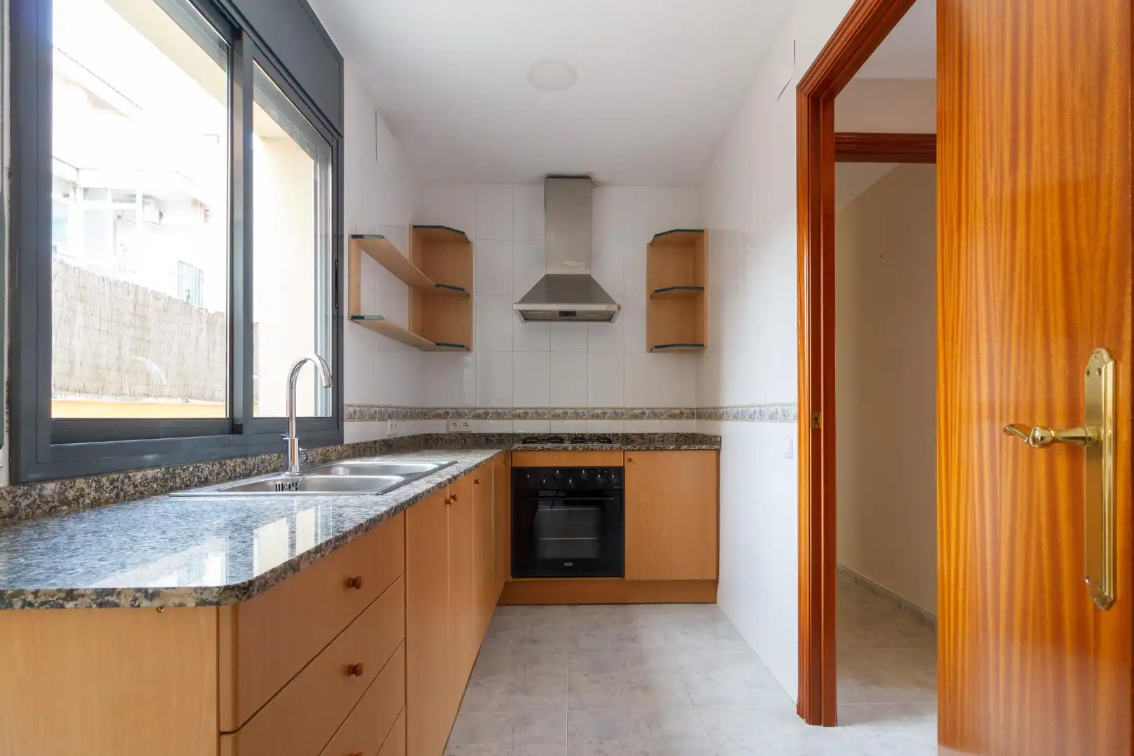 Cocina de Piso en venta en Viladecans con Terraza y Balcón