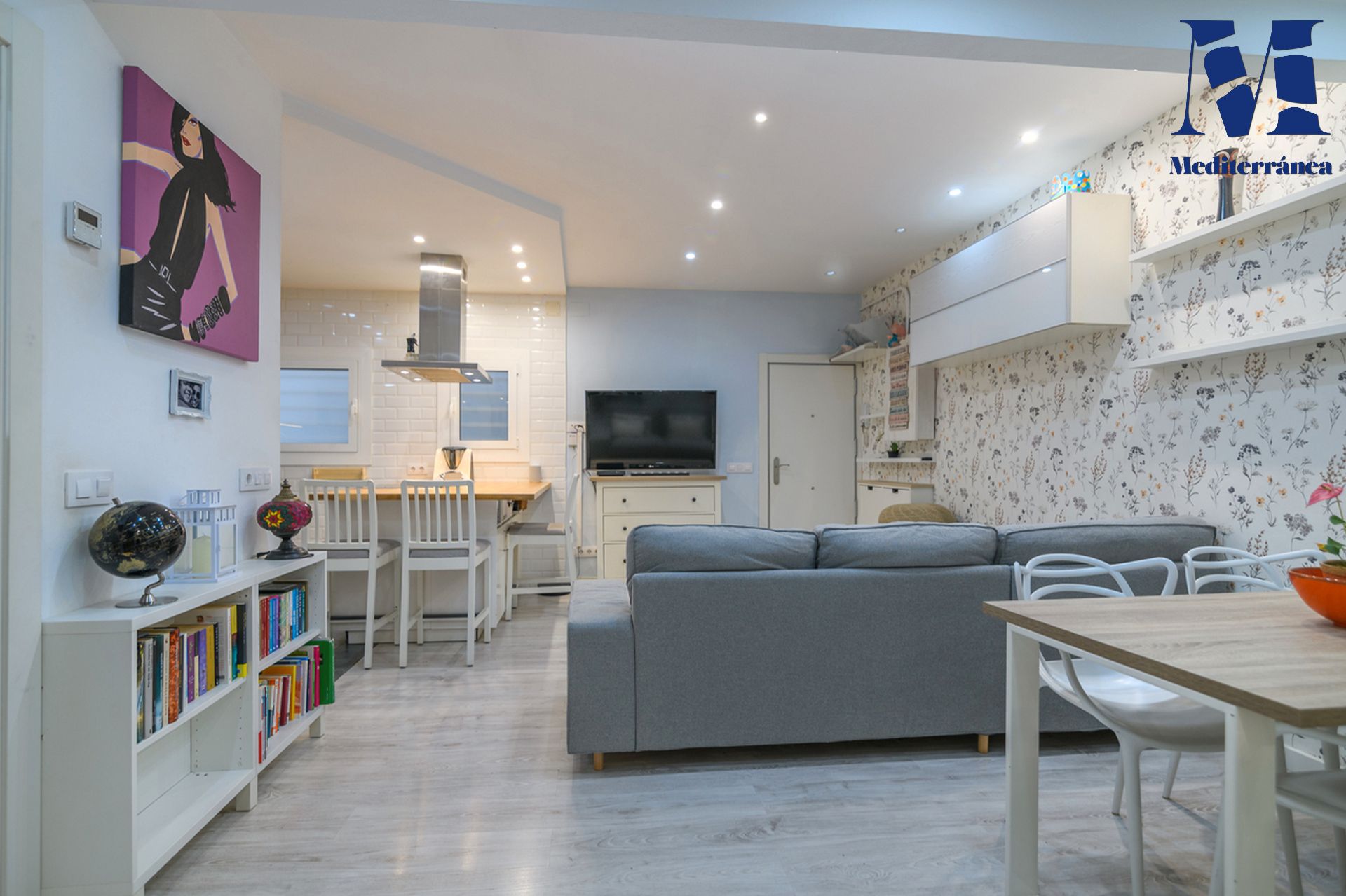 Living room of Flat for sale in Castelldefels  with Air Conditioner, Heating and Parquet flooring