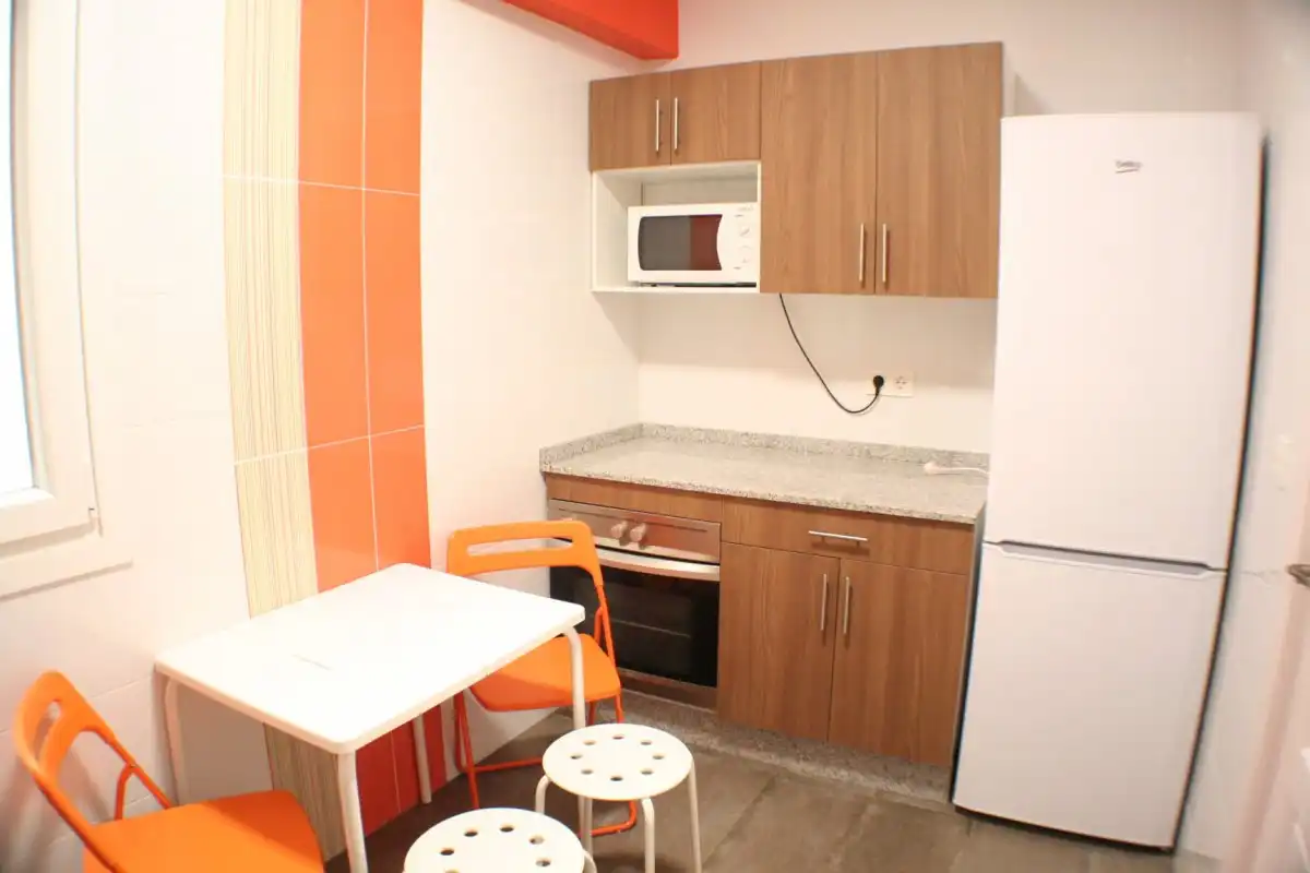 Küche von Wohnung zur Miete in Granada mit Klimaanlage, Heizung und Terrasse