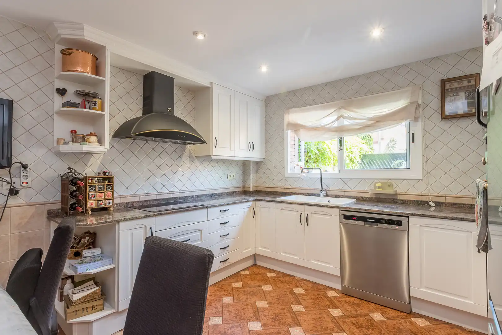 Cocina de Casa o chalet en venta en Gavà con Calefacción, Piscina y Horno