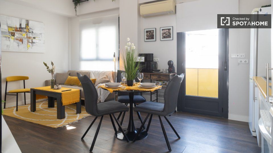 Flat to rent in Legazpi